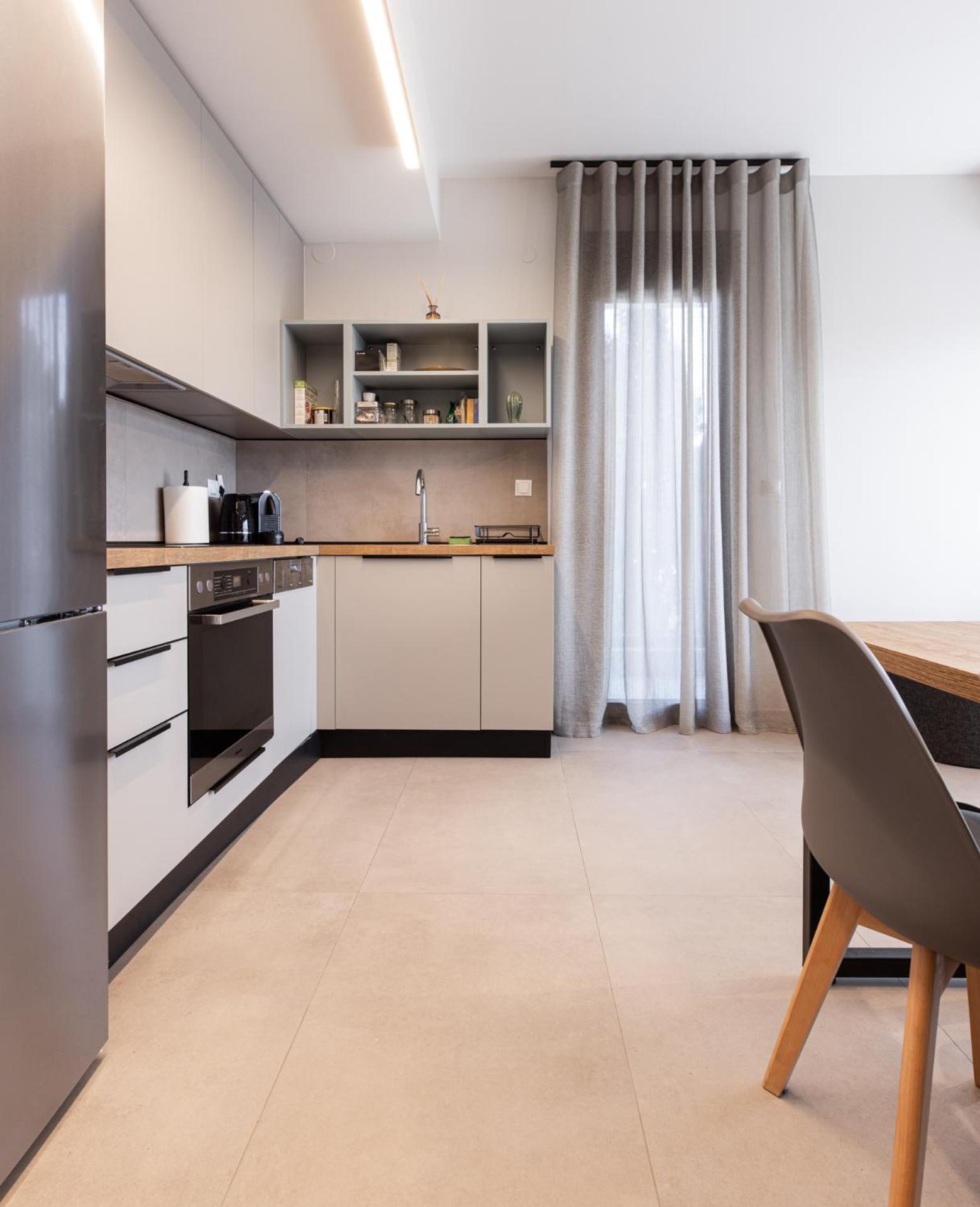 Cozy Apartment In Kalamaria, Thessaloníki Ngoại thất bức ảnh