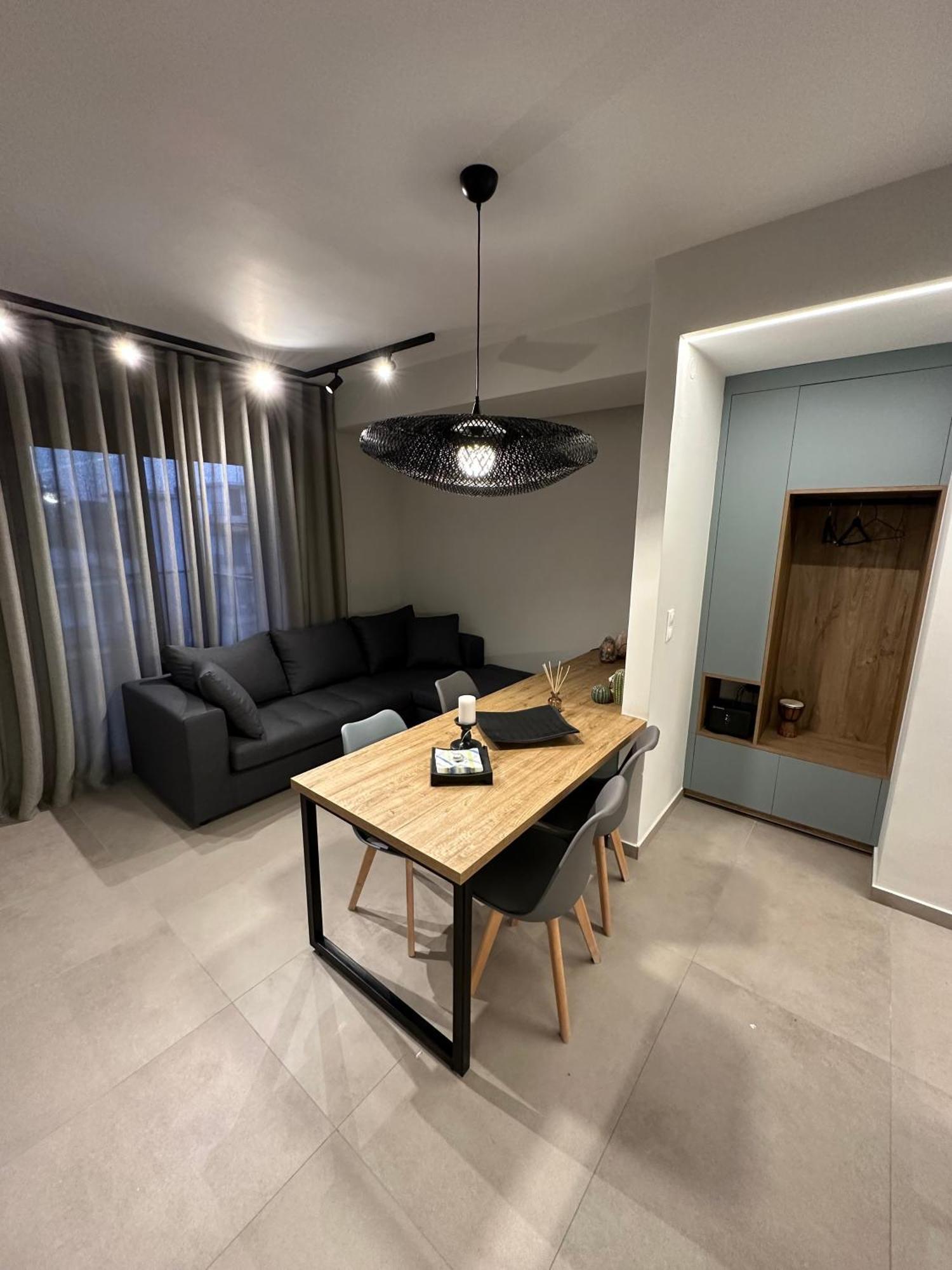 Cozy Apartment In Kalamaria, Thessaloníki Ngoại thất bức ảnh